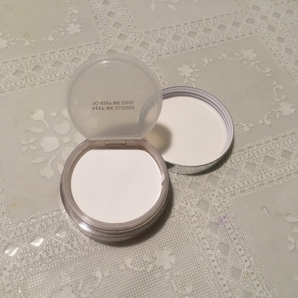 🆕 Becca Hydra-Mist Set & Refresh Powder Golden Bronze, NWOB, Sealed - Picture 7 of 8